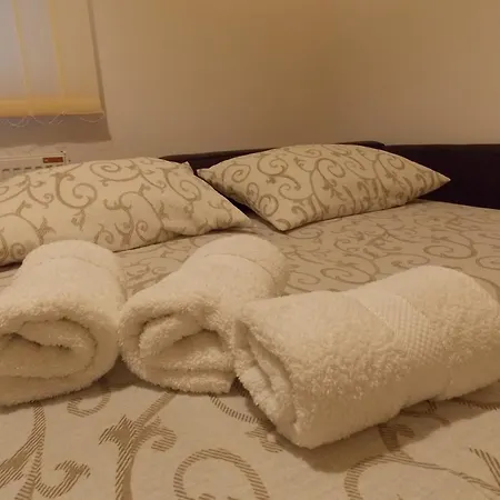 Apartment Kety *