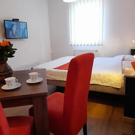 Apartment Kety Kragujevac